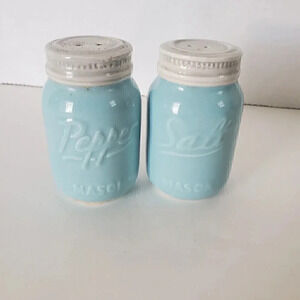 Vintage MASON JAR Salt & Pepper Shakers Baby‎ Robin's Egg Blue Spring Pastel